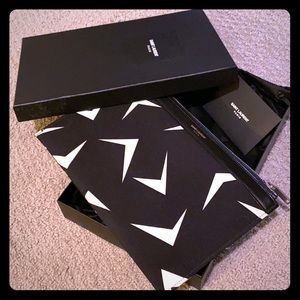 Saint Laurent Unisex Clutch with box and dust bag
